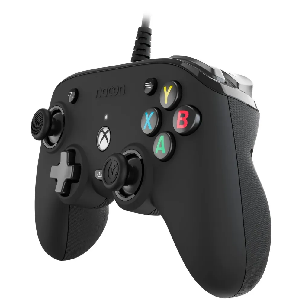 Жичен геймпад Nacon XBox Series Pro Compact Black, Черен Жичен геймпад Nacon XBox Series Pro Compact Black, Черен
