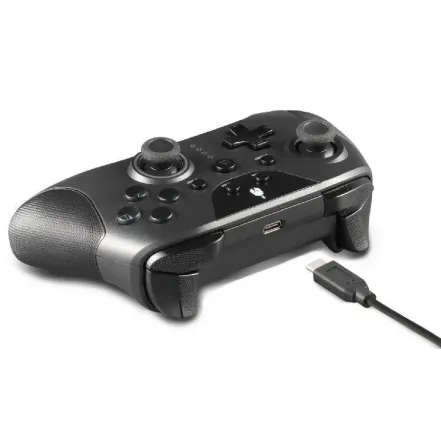 Безжичен геймпад Spartan Gear Mora 3 за PC и Switch - Черен Безжичен геймпад Spartan Gear Mora 3 за PC и Switch - Черен