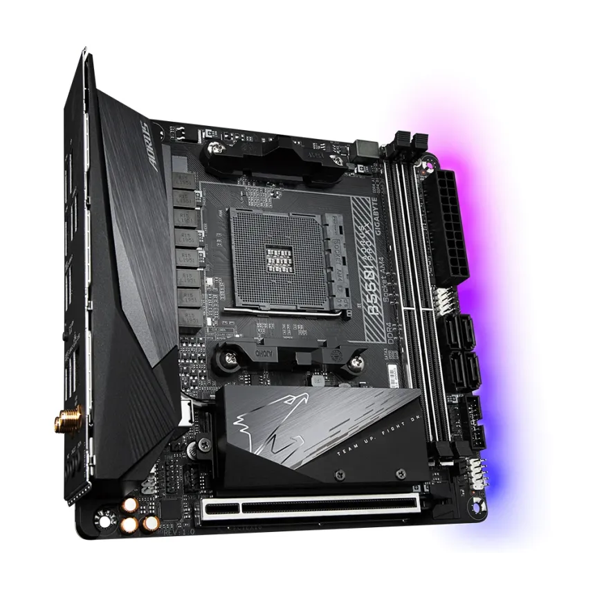 Дънна платка GIGABYTE B550I AORUS PRO AX, Socket AM4 Дънна платка GIGABYTE B550I AORUS PRO AX, Socket AM4