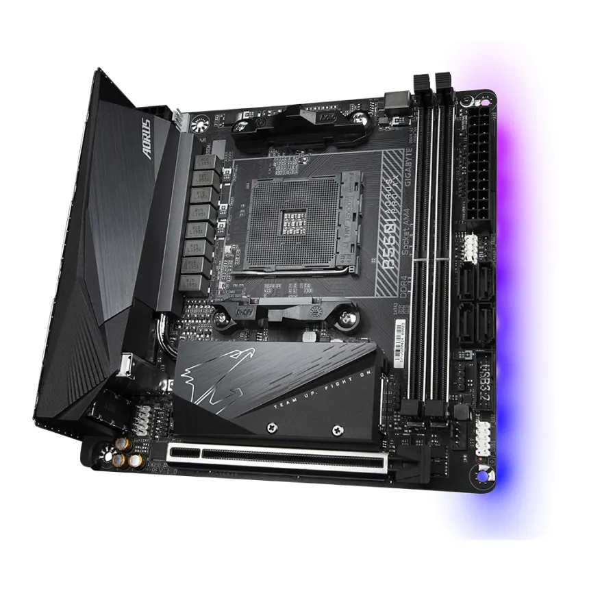 Дънна платка GIGABYTE B550I AORUS PRO AX, Socket AM4 Дънна платка GIGABYTE B550I AORUS PRO AX, Socket AM4
