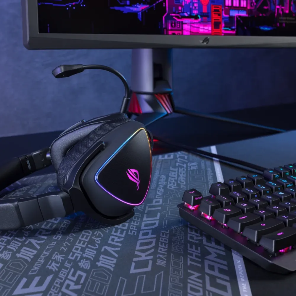 Геймърски слушалки ASUS ROG Delta S, USB-C, Aura Sync RGB