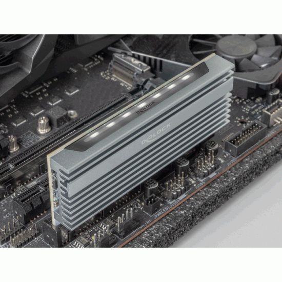 PCI Express x16 (x1 / x4 / x8) карта Delock, за M.2 NVMe M.2 Key M, RGB LED
