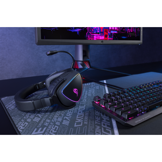 Геймърски слушалки ASUS ROG Delta S, USB-C, Aura Sync RGB